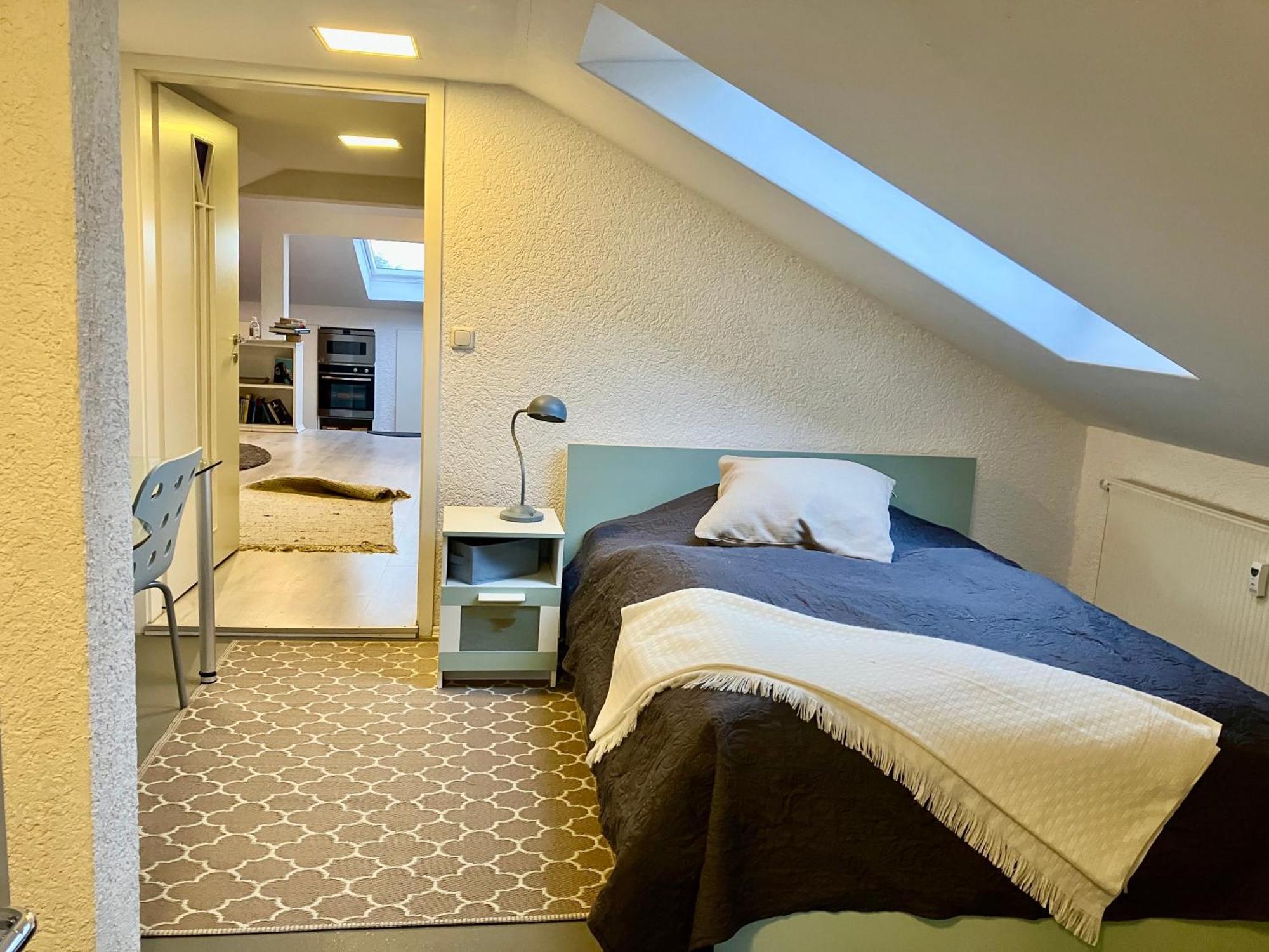 Ue Villa 4 Zimmer เฮิร์สไชด์ ภายนอก รูปภาพ